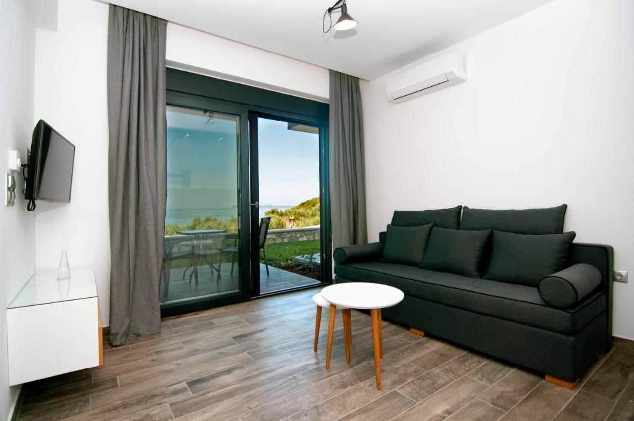 The View Hotel Sofas Coastal Retreat Pérdika Kültér fotó
