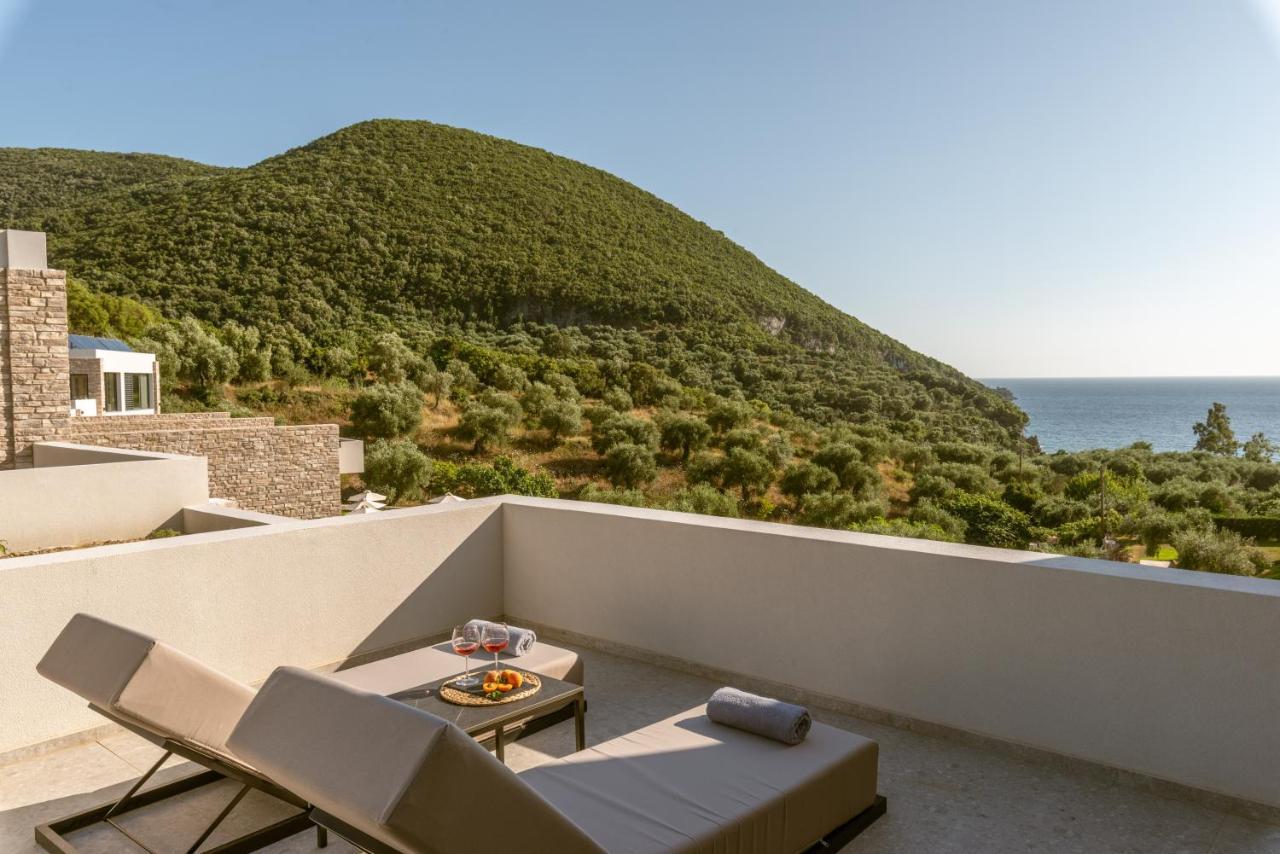 The View Hotel Sofas Coastal Retreat Pérdika Kültér fotó